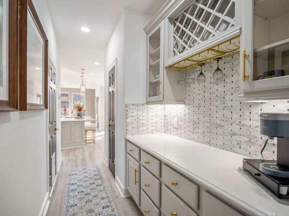 99 S Beech Springs Circle, The Woodlands TX 77389