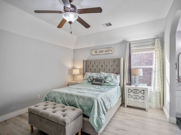 99 S Beech Springs Circle, The Woodlands TX 77389