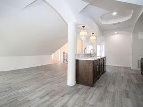 5201 Chapman Street, Houston TX 77009