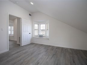 5201 Chapman Street, Houston TX 77009