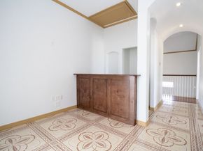 5201 Chapman Street, Houston TX 77009