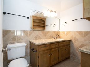 5201 Chapman Street, Houston TX 77009