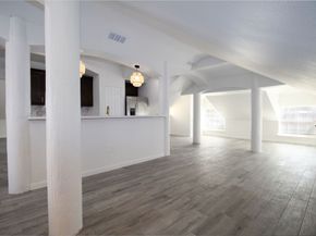 5201 Chapman Street, Houston TX 77009