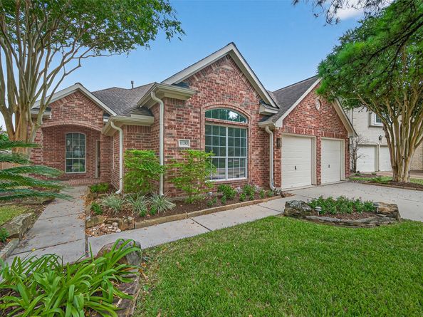 11210 Stoney Meadow Drive, Houston TX 77095