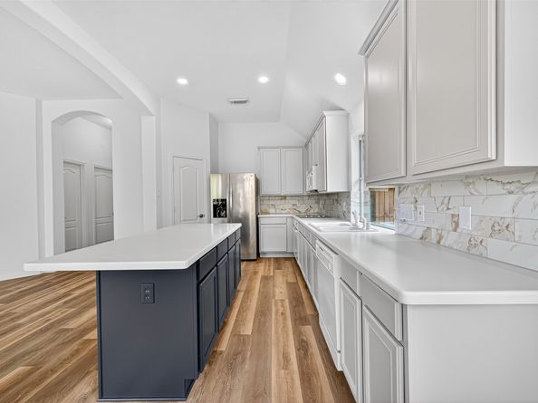 11210 Stoney Meadow Drive, Houston TX 77095