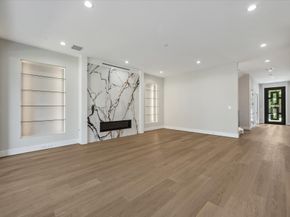 1014 Gardenia Drive, Houston TX 77018