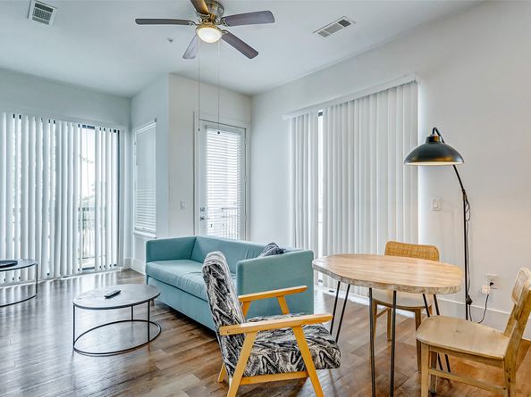1508 Blodgett Street 609, Houston TX 77004