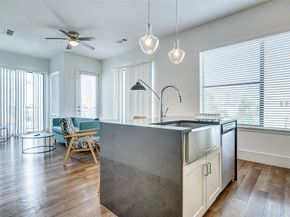 1508 Blodgett Street 609, Houston TX 77004