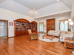 7703 Ludington Drive, Houston TX 77071