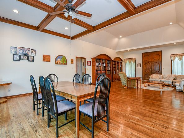 7703 Ludington Drive, Houston TX 77071