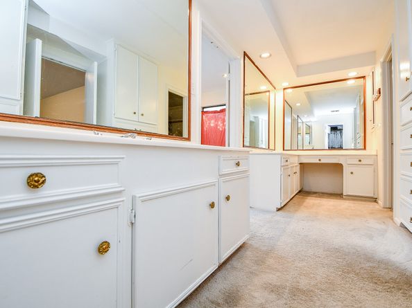 7703 Ludington Drive, Houston TX 77071