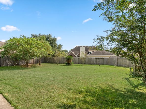 17302 Holsberry Court, Tomball TX 77377