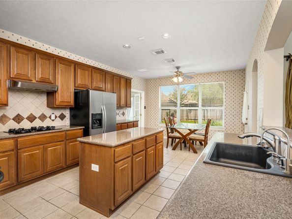 17302 Holsberry Court, Tomball TX 77377