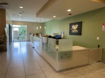 6955 Turtlewood Drive