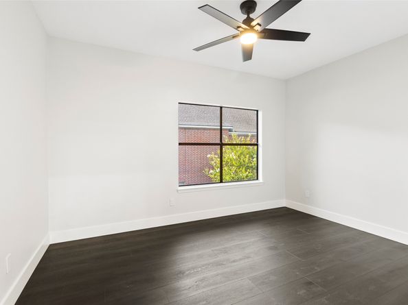 7827 Alamar Drive, Houston TX 77095