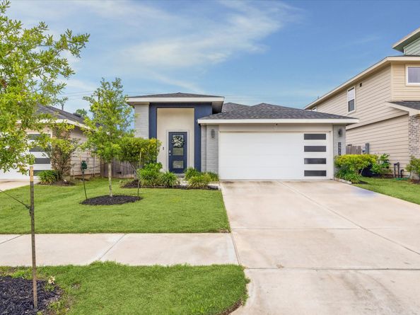 12717 Ermine Street, Houston TX 77047