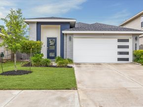 12717 Ermine Street, Houston TX 77047