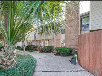 2503 Bering Drive