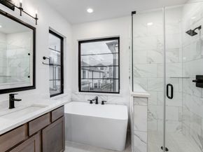 12018 Royal Oaks Banner Way, Houston TX 77082