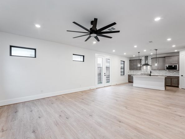 12018 Royal Oaks Banner Way, Houston TX 77082