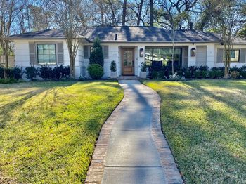 6151 Queenswood Lane