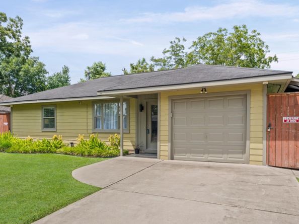 9618 Chatfield Street, Houston TX 77025