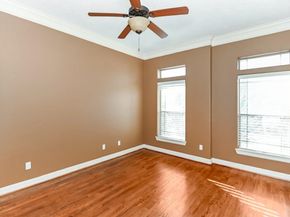 5411 Leopold Drive, Houston TX 77021