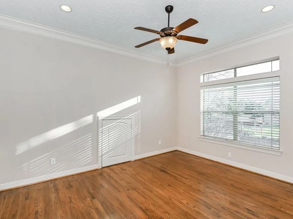 5411 Leopold Drive, Houston TX 77021