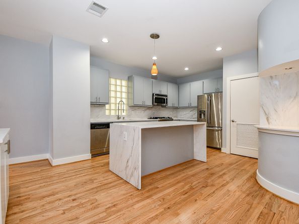 8642 Meadowcroft Drive, Houston TX 77063