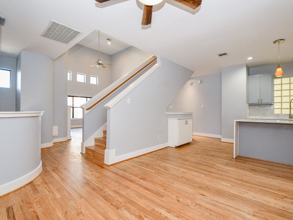8642 Meadowcroft Drive, Houston TX 77063