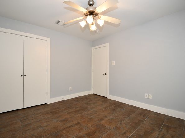 8642 Meadowcroft Drive, Houston TX 77063