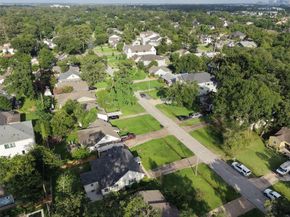 1034 Lamonte Lane, Houston TX 77018