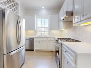 4050 Dumbarton Street, Houston TX 77025