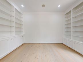 4050 Dumbarton Street, Houston TX 77025
