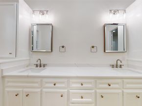 4050 Dumbarton Street, Houston TX 77025