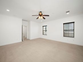 22 Hermann Park Court, Houston TX 77021