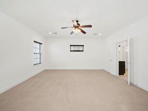 22 Hermann Park Court, Houston TX 77021