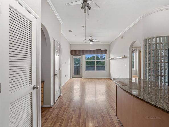 1441 East Street 315, Houston TX 77007