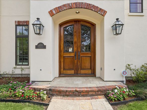 1201 Barkdull Street, Houston TX 77006
