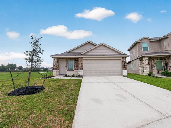 2074 Legacy Hills Drive, Houston TX 77067