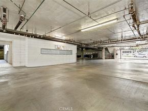 427 E Orange Grove Ave 301, Burbank CA 91501