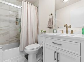 427 E Orange Grove Ave 301, Burbank CA 91501