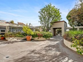 427 E Orange Grove Ave 301, Burbank CA 91501