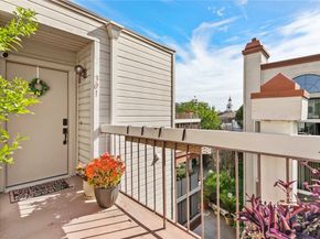 427 E Orange Grove Ave 301, Burbank CA 91501