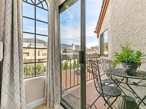 427 E Orange Grove Ave 301, Burbank CA 91501