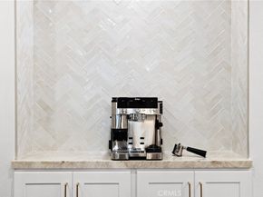 4477 Wilshire Boulevard 202, Los Angeles CA 90010