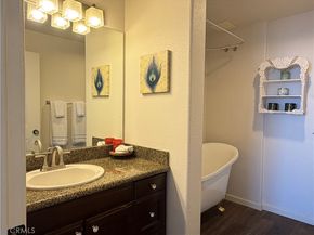 3740 Santa Rosalia Road Unit 425, Los Angeles CA 90008