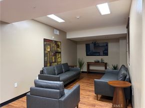 3740 Santa Rosalia Road Unit 425, Los Angeles CA 90008