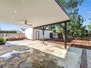 14857 Tuba, San Fernando CA 91345