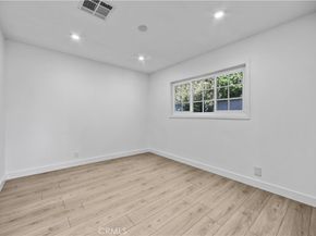 14857 Tuba, San Fernando CA 91345